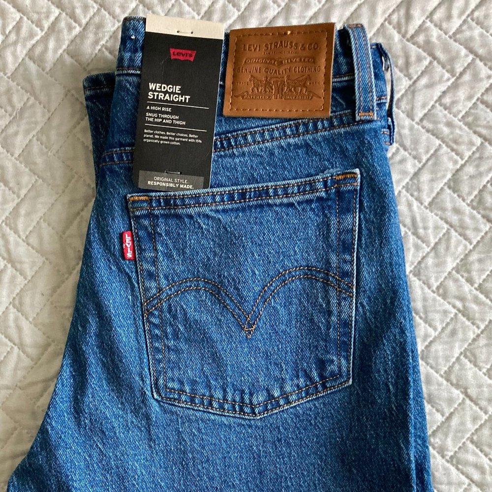 Levi's Wedgie Straight Jeans, Women's Size  27
